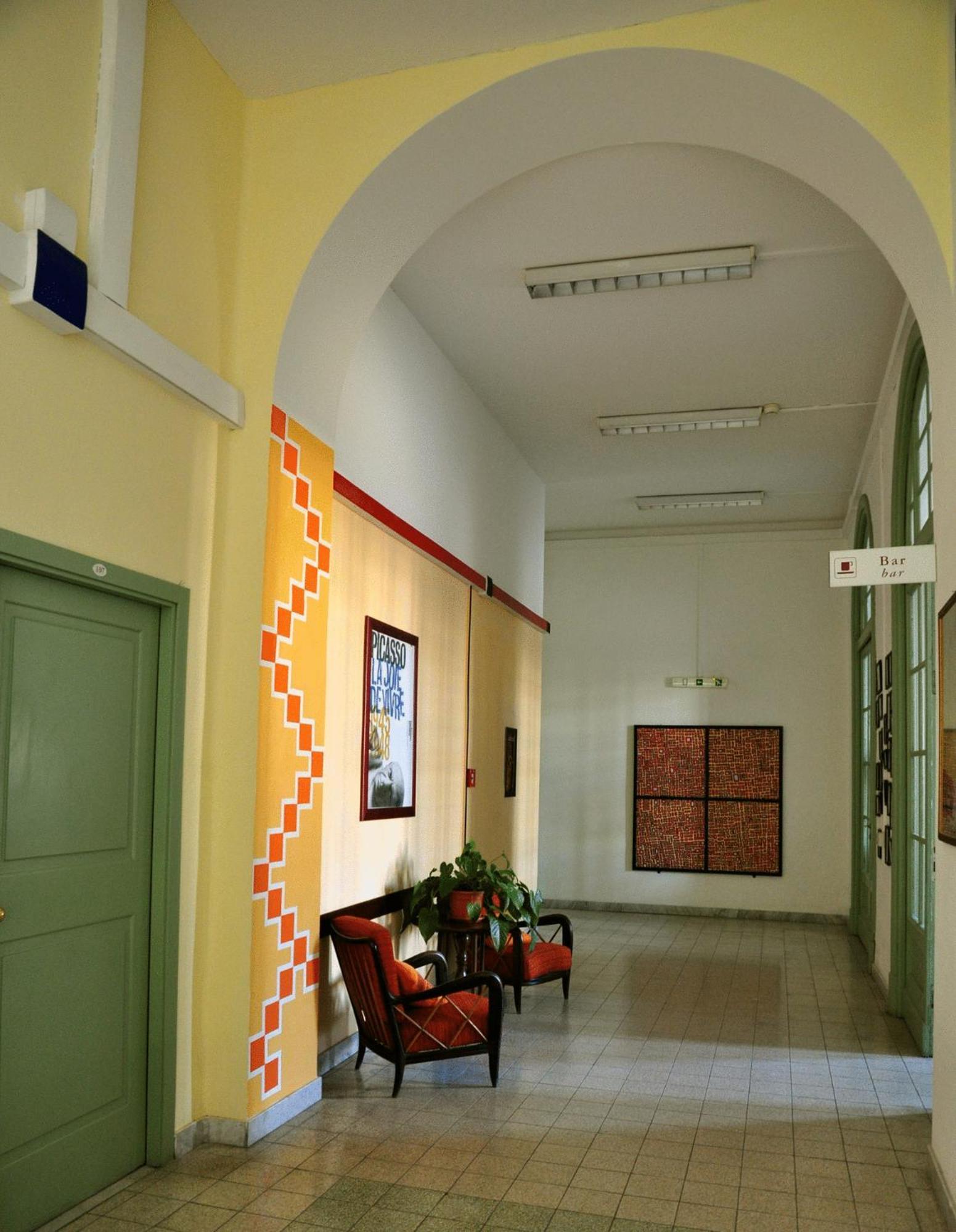 Litus Roma Hostel Lido di Ostia Eksteriør bilde Interior of the museum